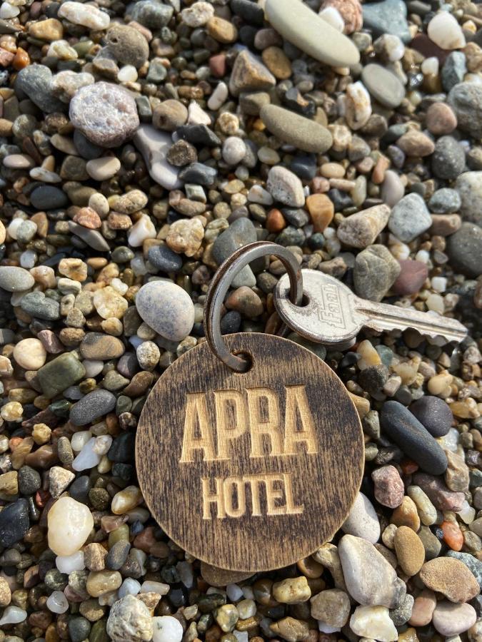 Apra Otel Lidzava Dış mekan fotoğraf