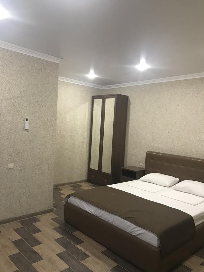 Apra Otel Lidzava Dış mekan fotoğraf